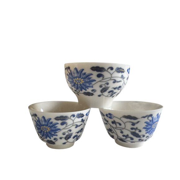 Lotus Flower Loose Leaf Teapot 3 Cups Strainer Lid Blue White Floral Meditation - Picture 11 of 16